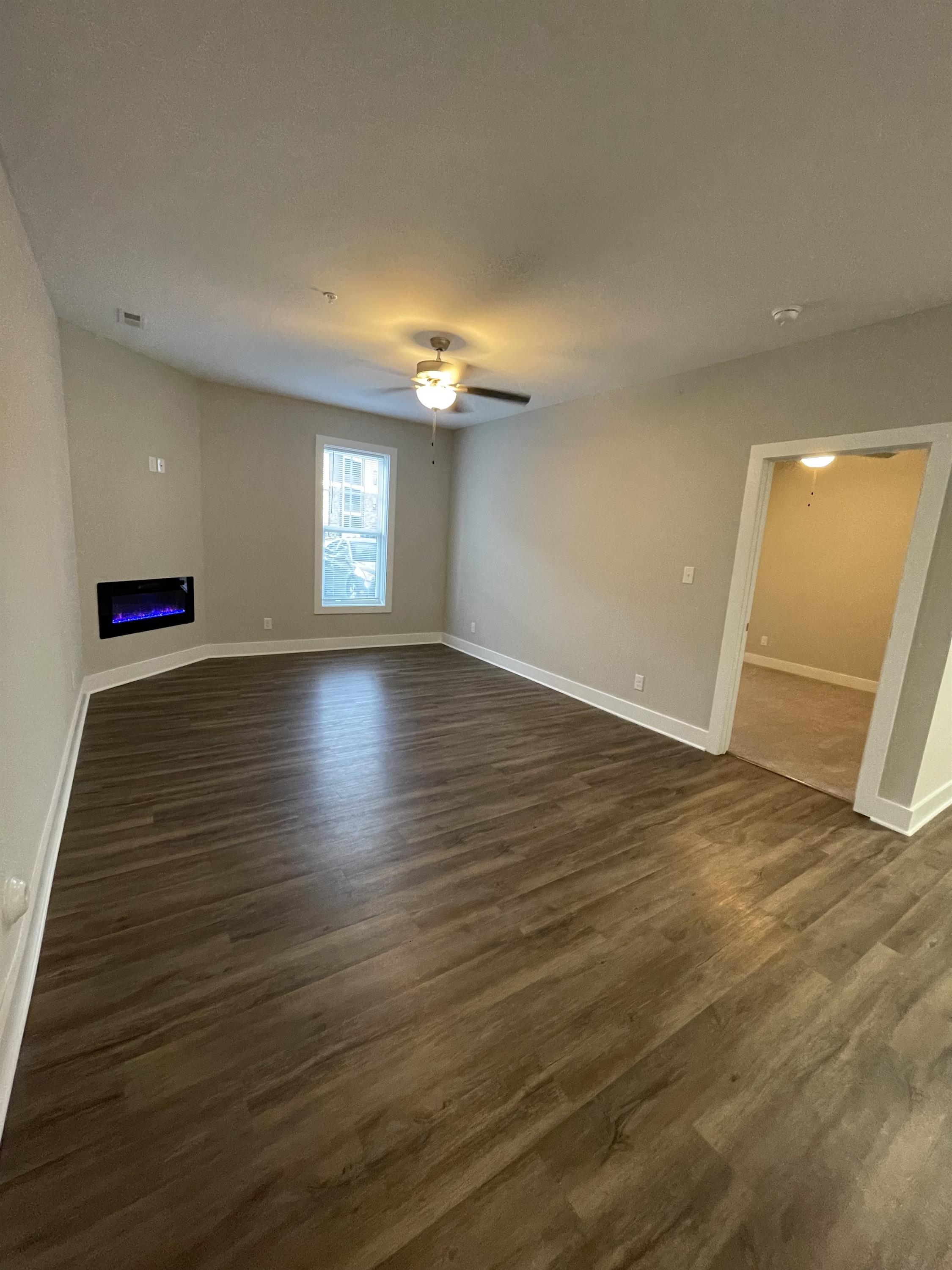 254 English Commons Drive - 105