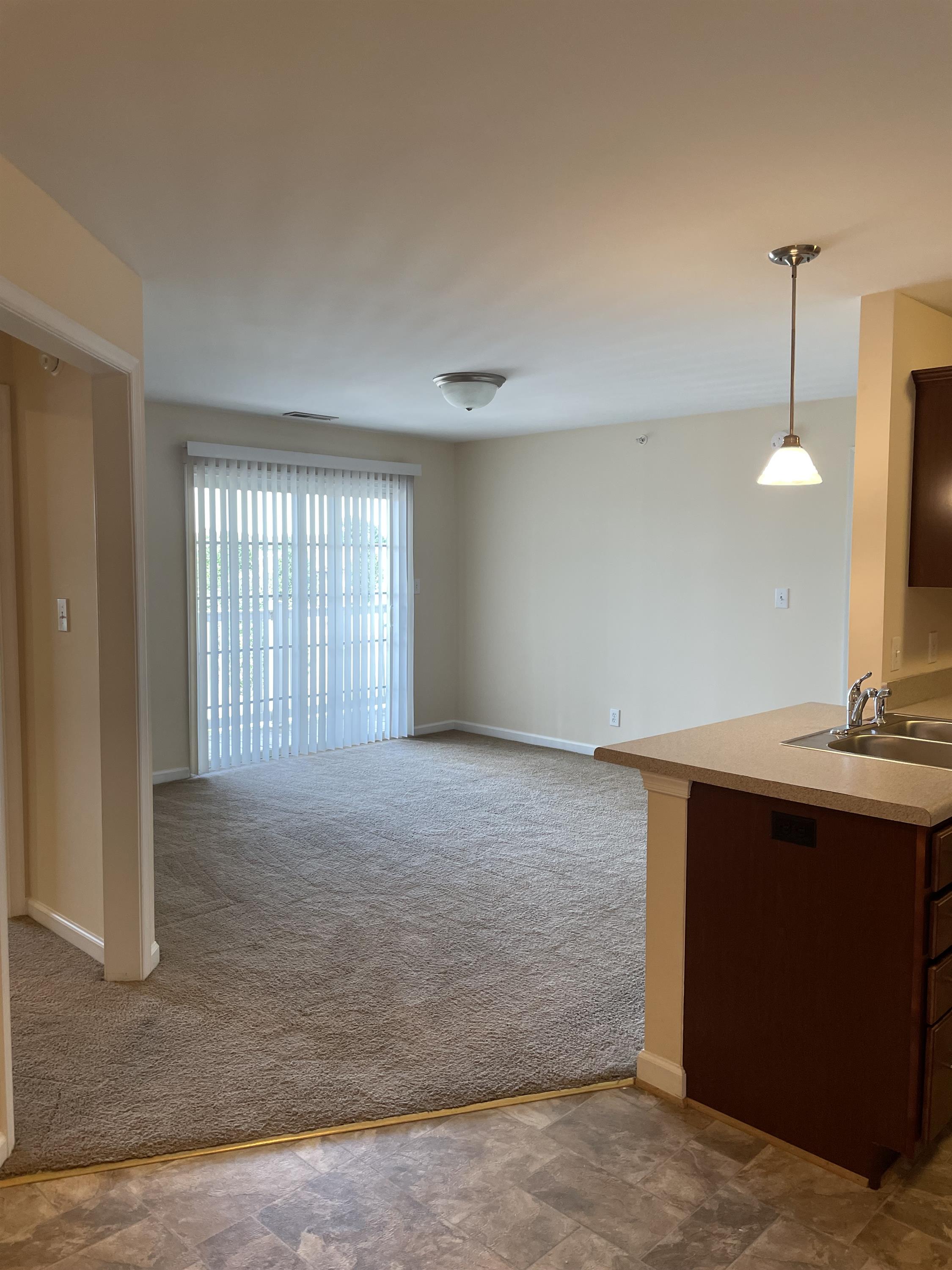 301 Rotunda Street - 302