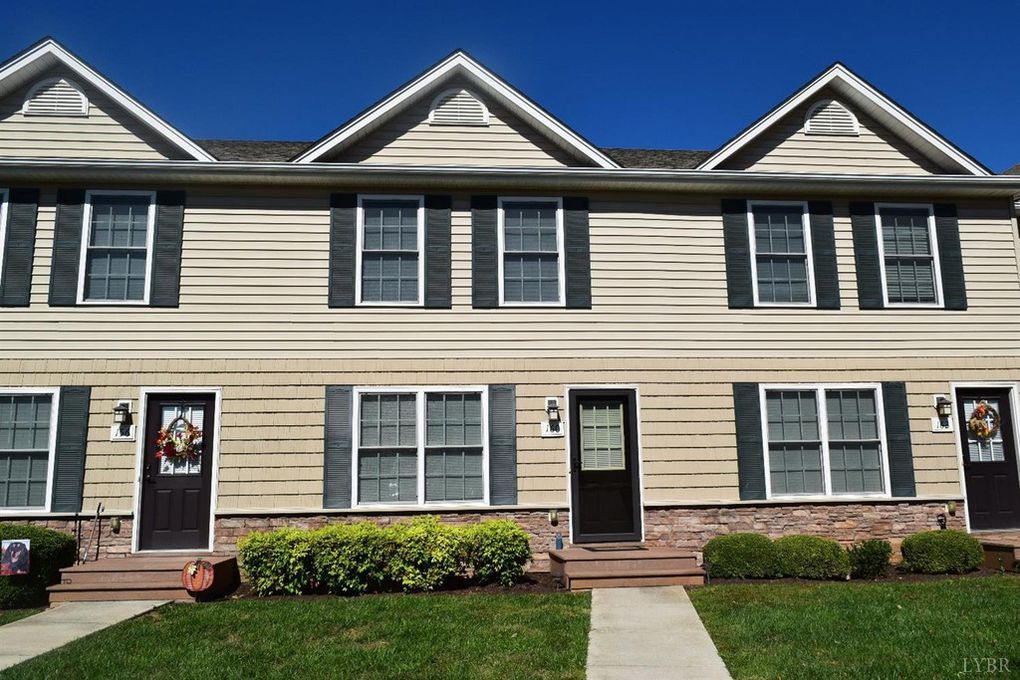 142 Old Tavern Circle - 1