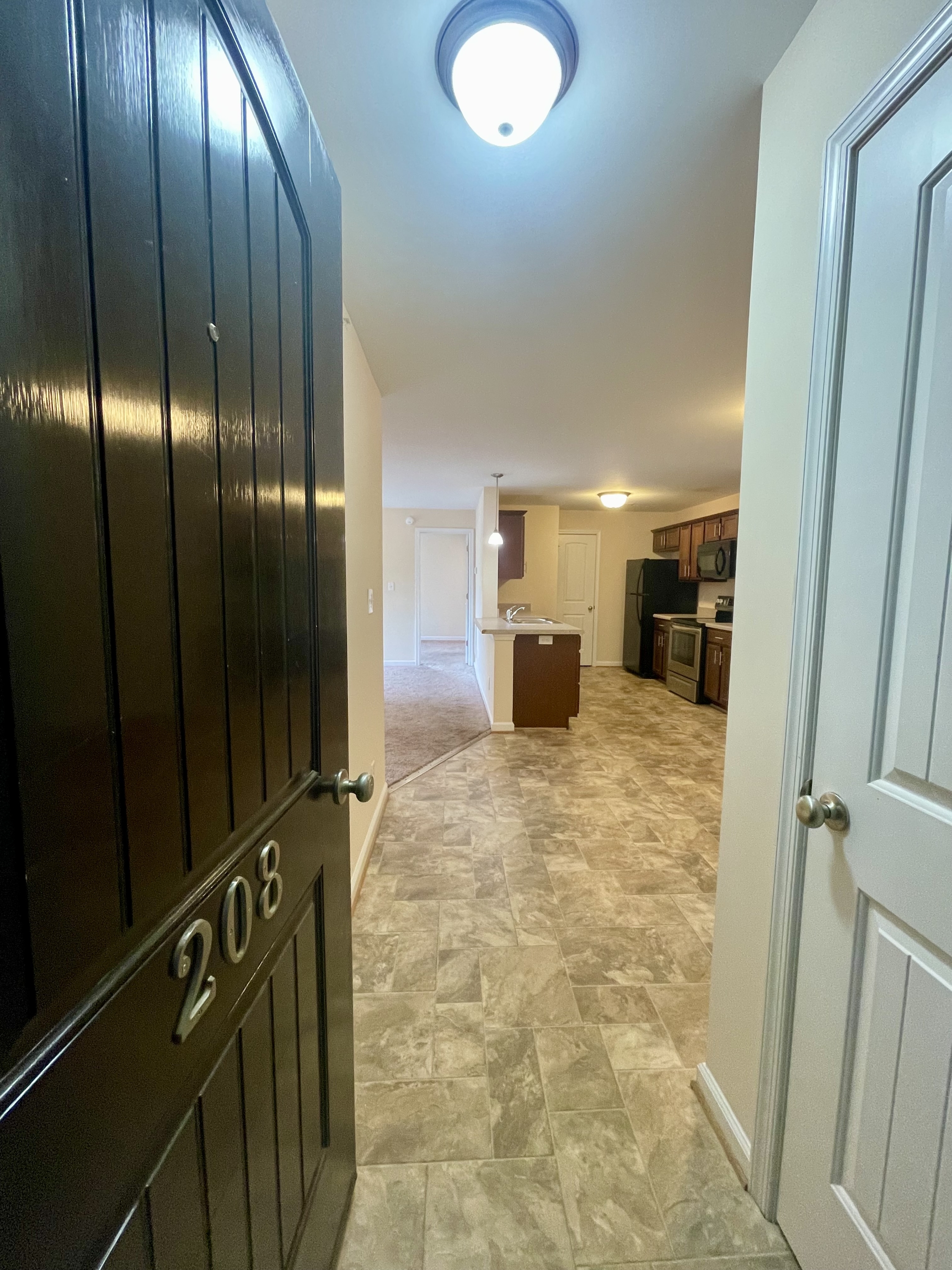 121 Colonnade Street - 208