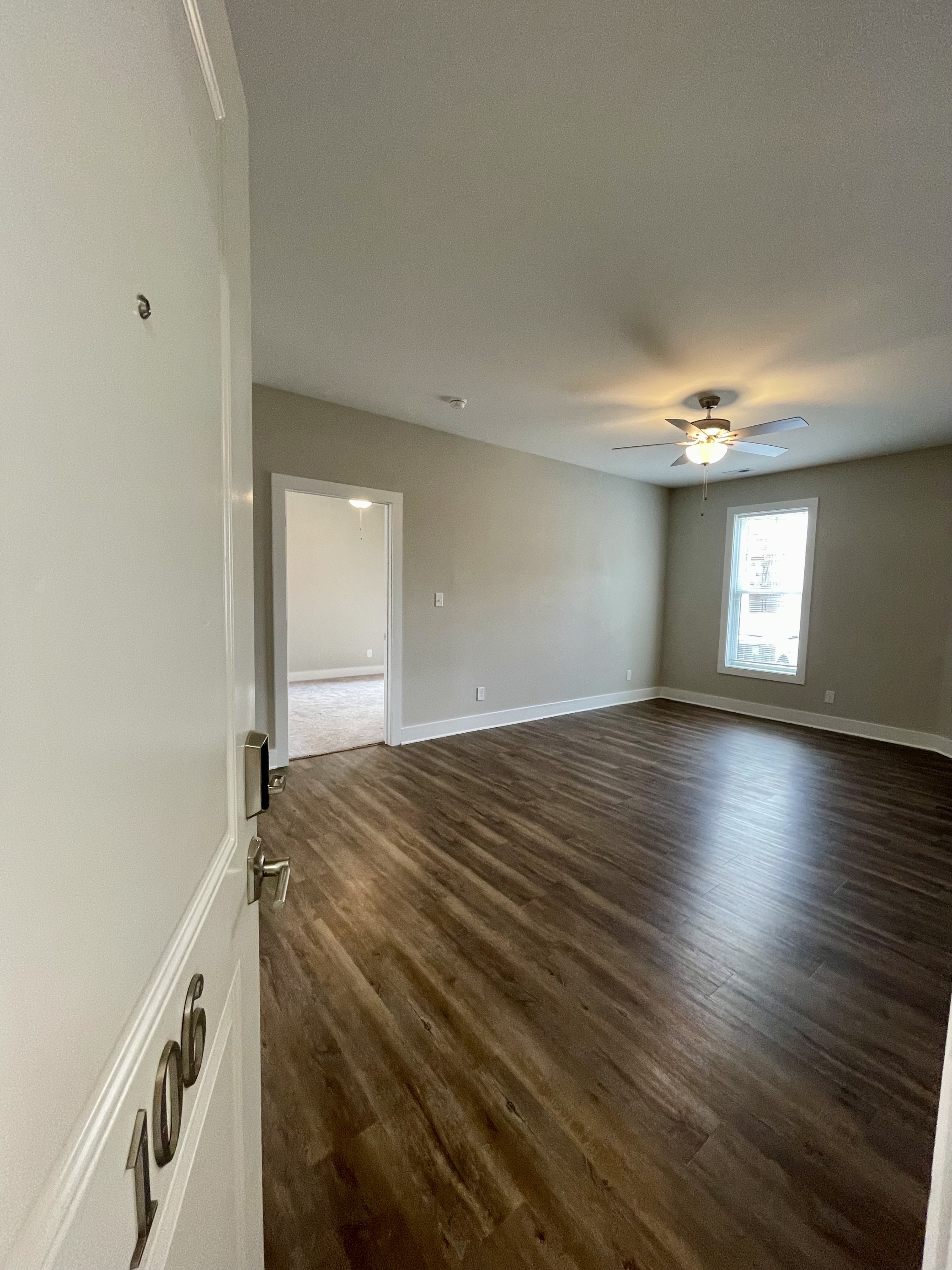 318 English Commons Drive - 106