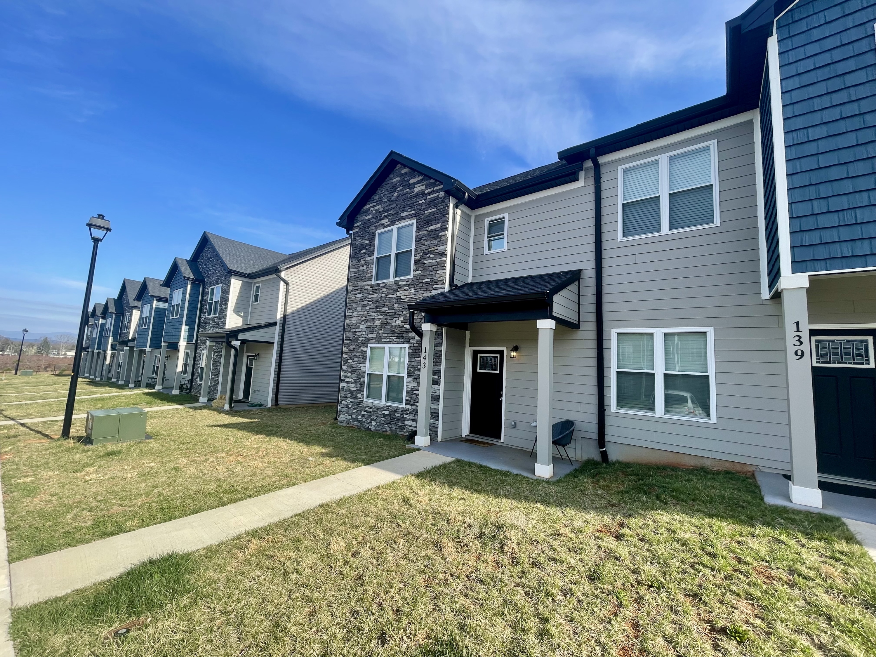 143 Emanuel Court - 1