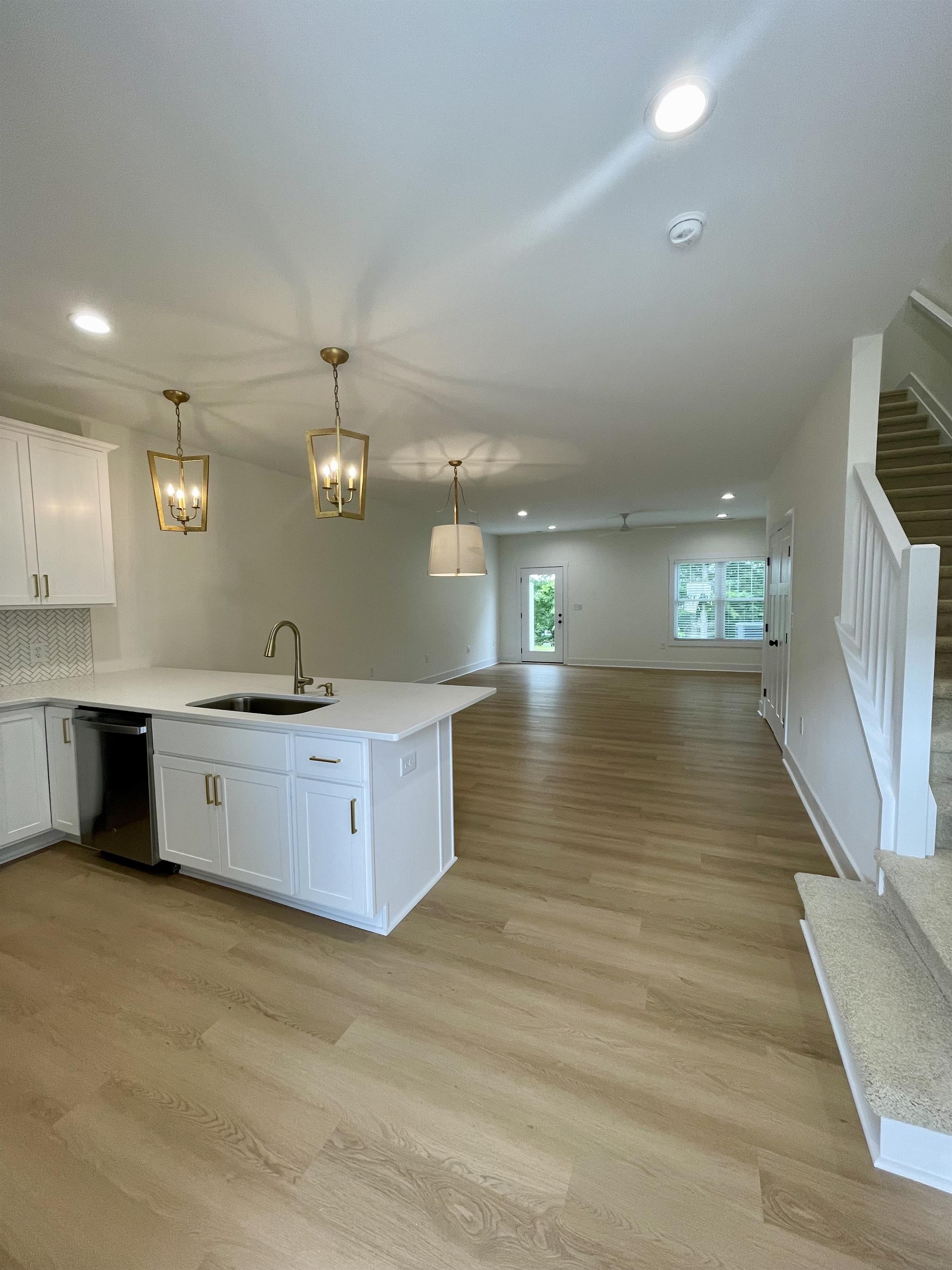556 Leesville Road-807