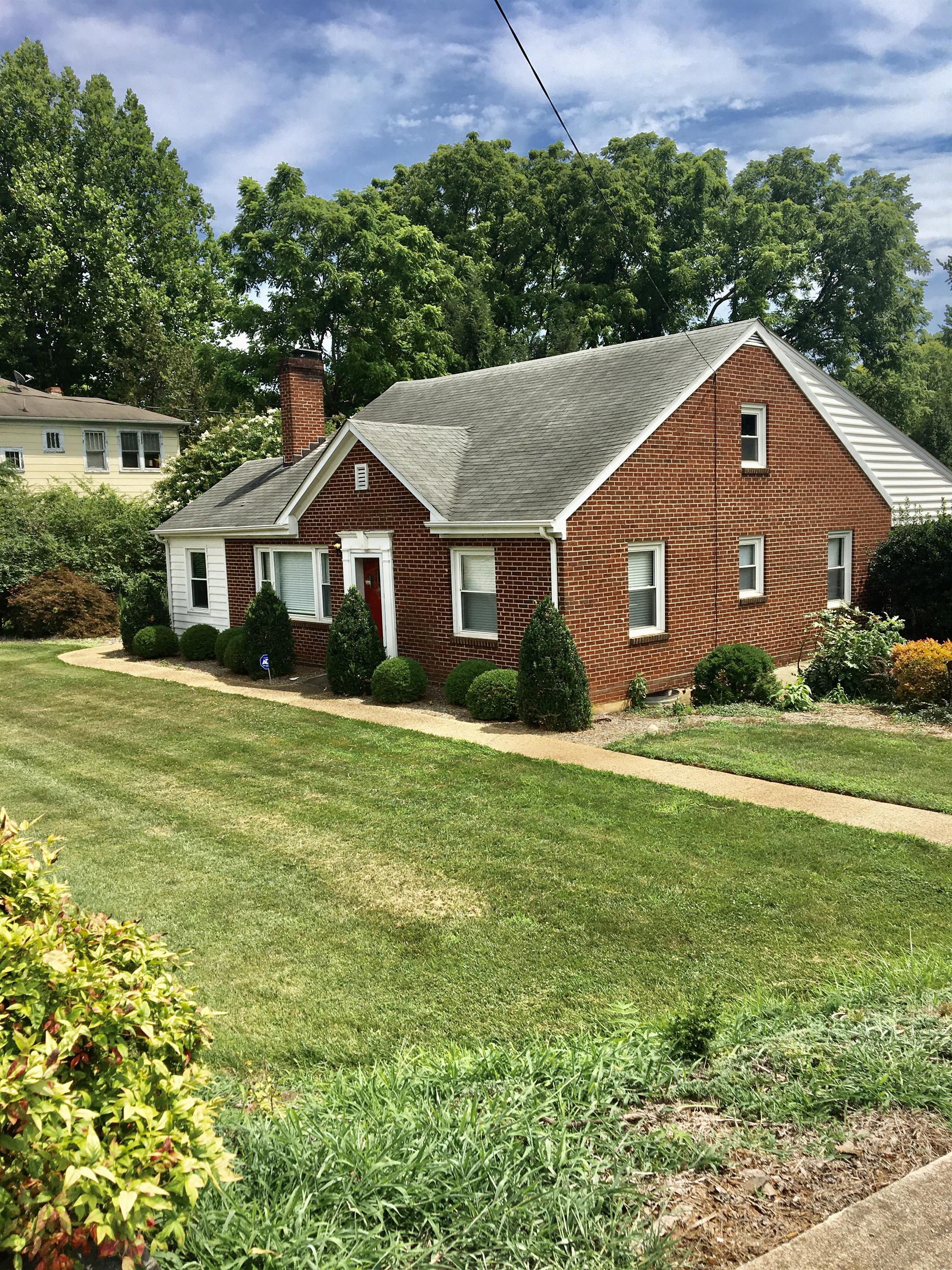 2421 Old Forest Road