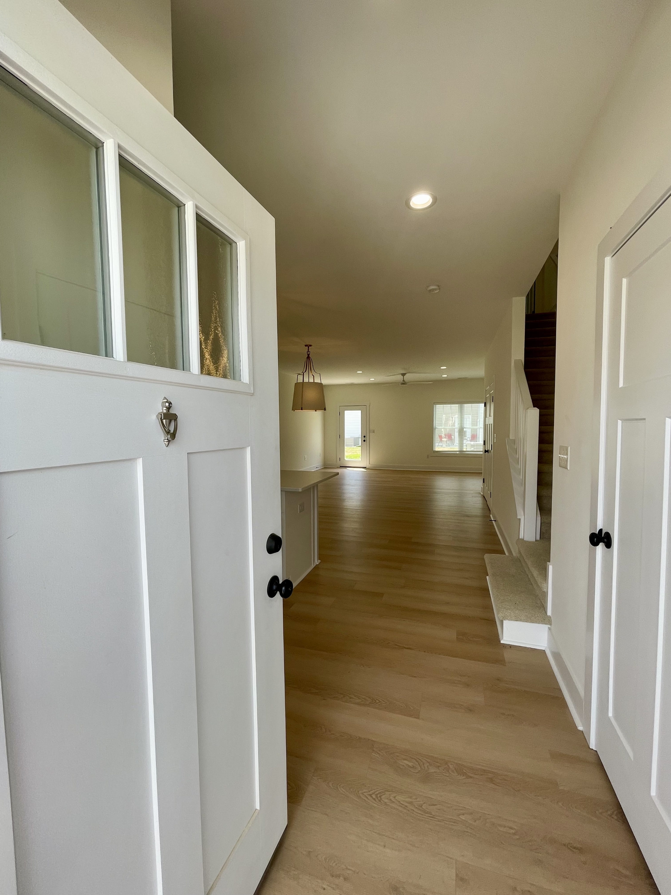 556 Leesville Rd