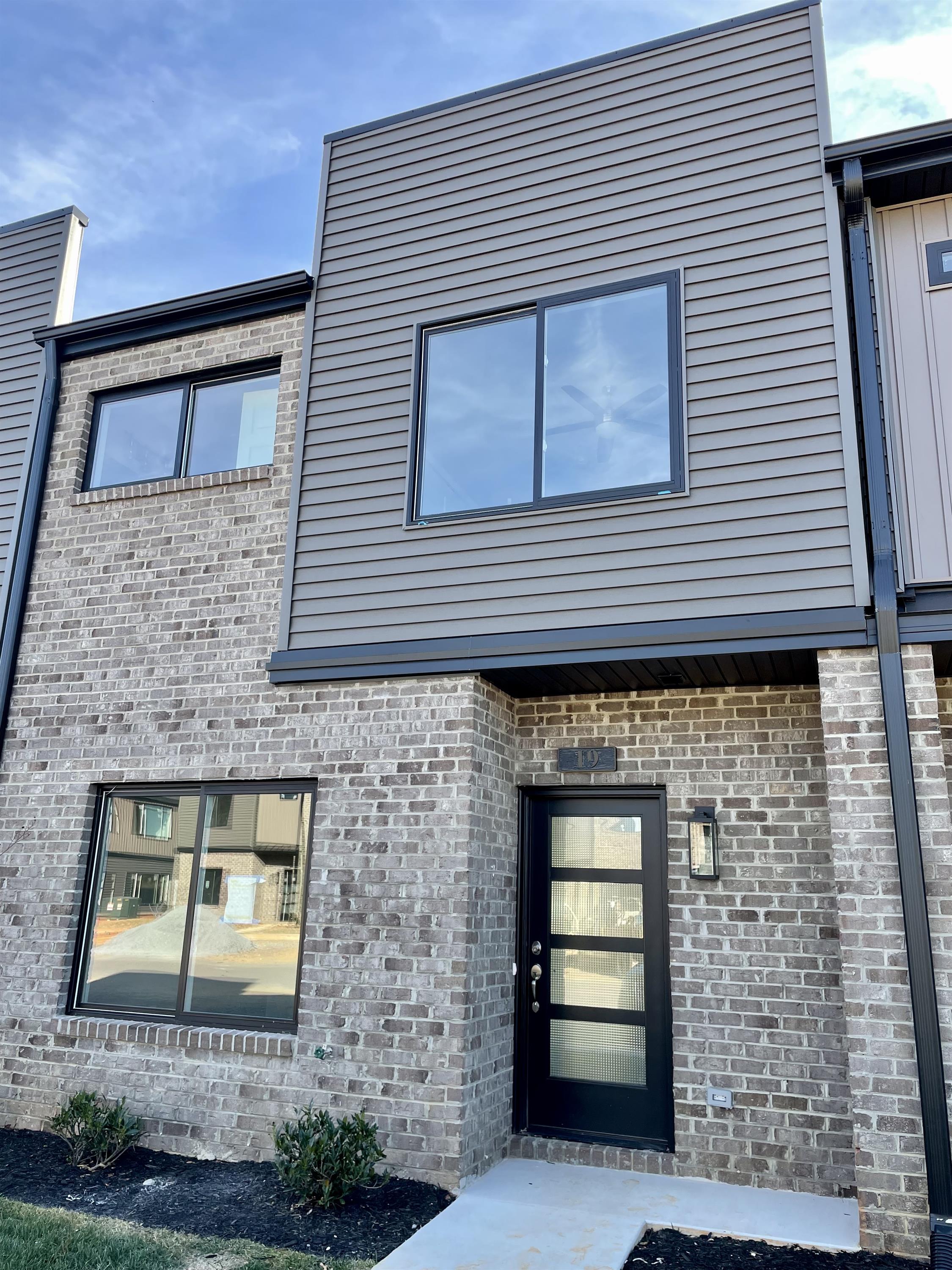19 Allwell Road - 1